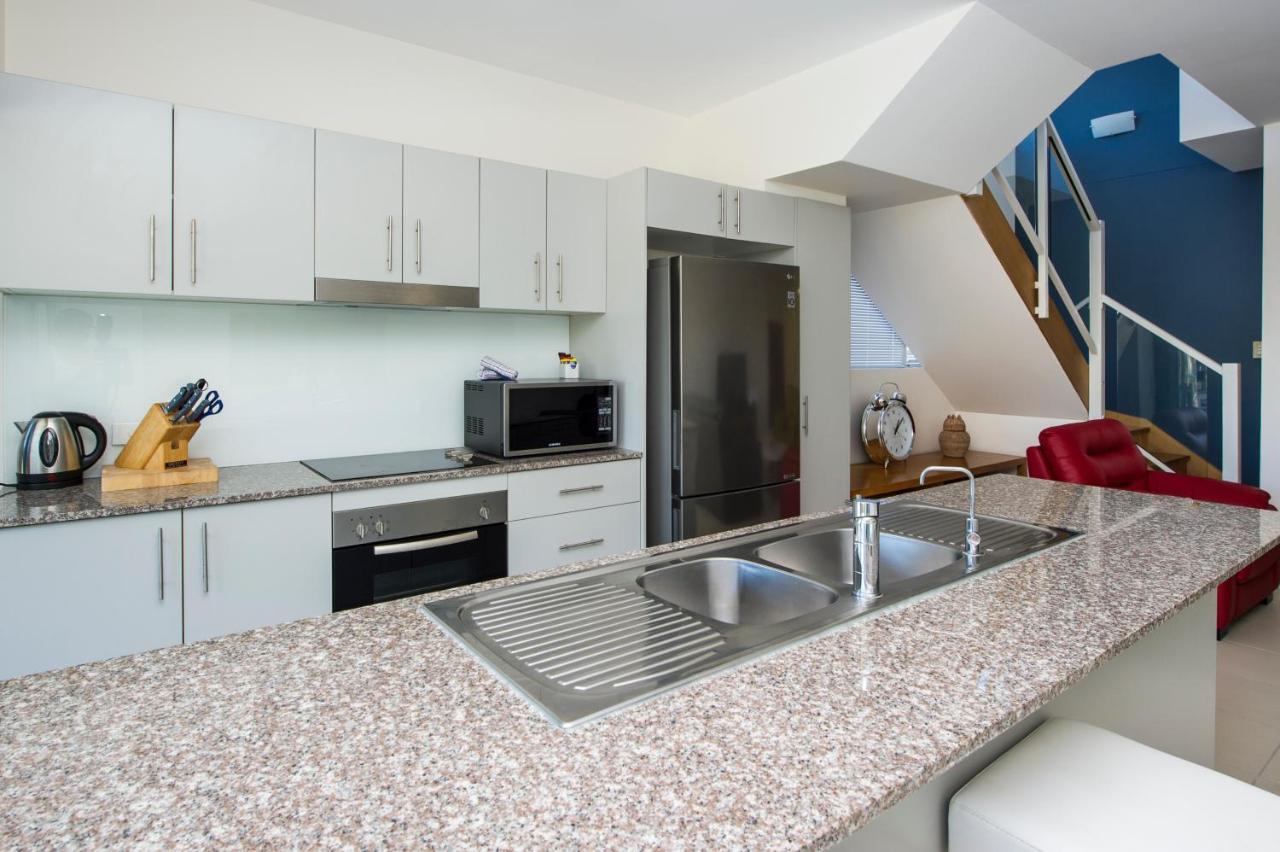 Beachside Magnetic Harbour Apartments Nelly Bay Luaran gambar