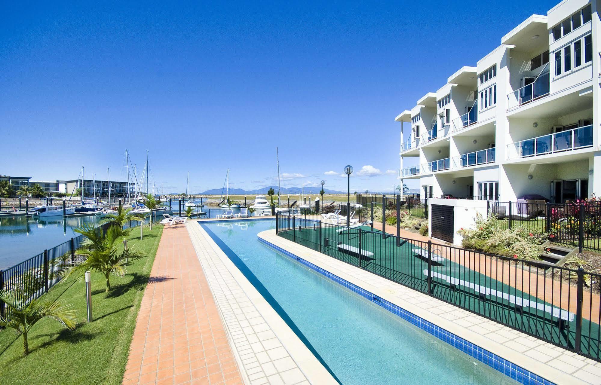 Beachside Magnetic Harbour Apartments Nelly Bay Luaran gambar